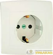 Розетка 1-м СП Елизавета РС16-236 16А IP20 с заземл. защ. шторки бел. Кунцево 