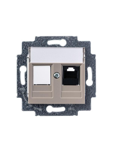Розетка компьютерная Levit RJ45 кат.5E с заглушкой кофе макиато ABB 