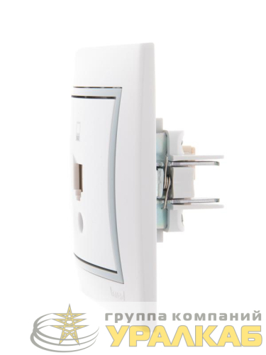 Розетка компьютерная 1-м СП Mira RJ45 бел./сер. LEZARD 